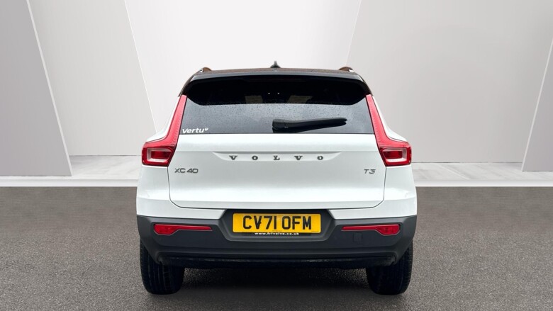 Volvo Xc40 1.5 T3 [163] R DESIGN 5dr Petrol Estate